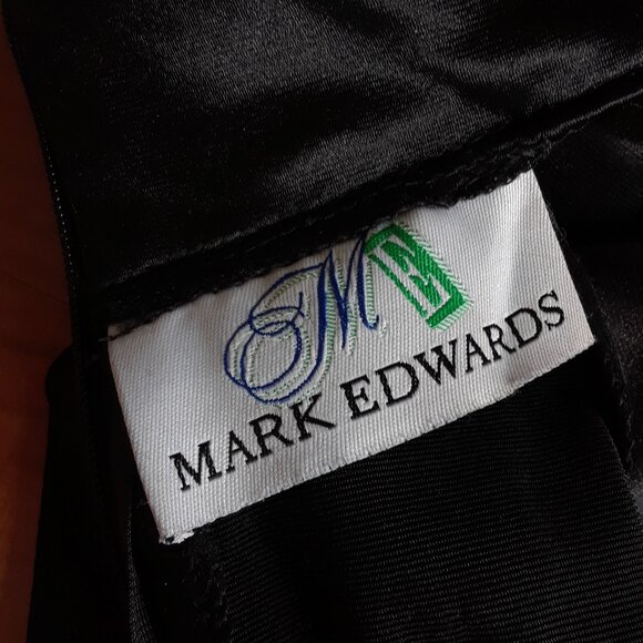 Vintage Mock Neck Dress - Picture 2 of 8